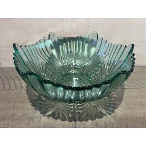 Fenton Glass Beauty Sea Mist Green Bowl #9627 9" Art fruit Console Bowl Vintage